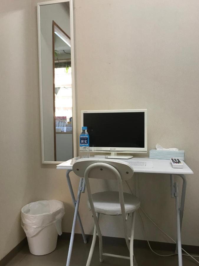 Career Cooporation Hotel Osaka Bagian luar foto